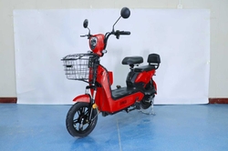 Bicicleta eléctrica color rojo